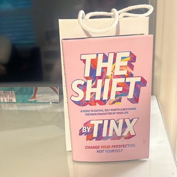 Prada Shopping Bag - Picture 5 of 5